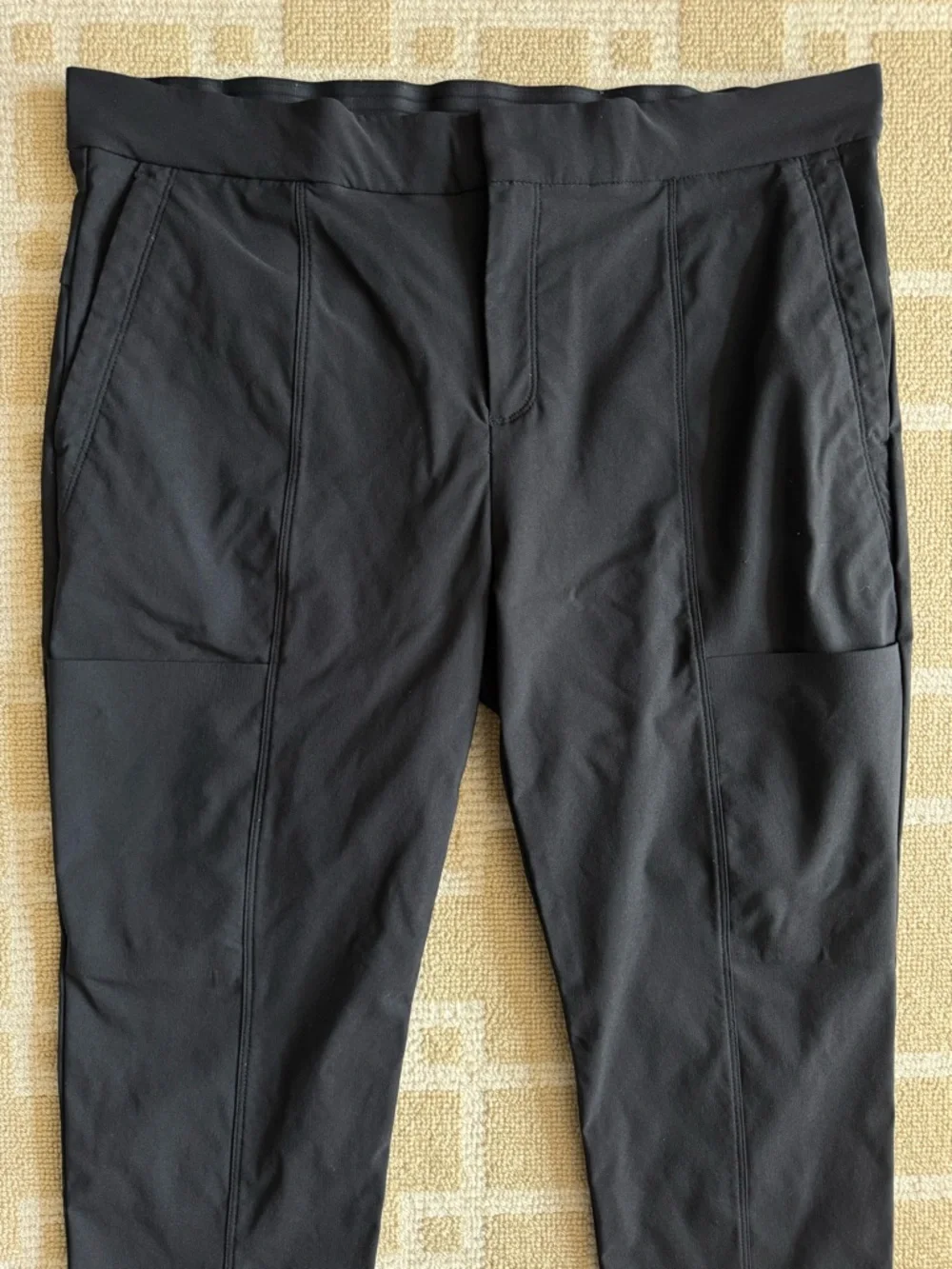 Athleta Black High Rise Trekking Pants Stretch Travel Hiking Size 14 - Picture 9 of 10